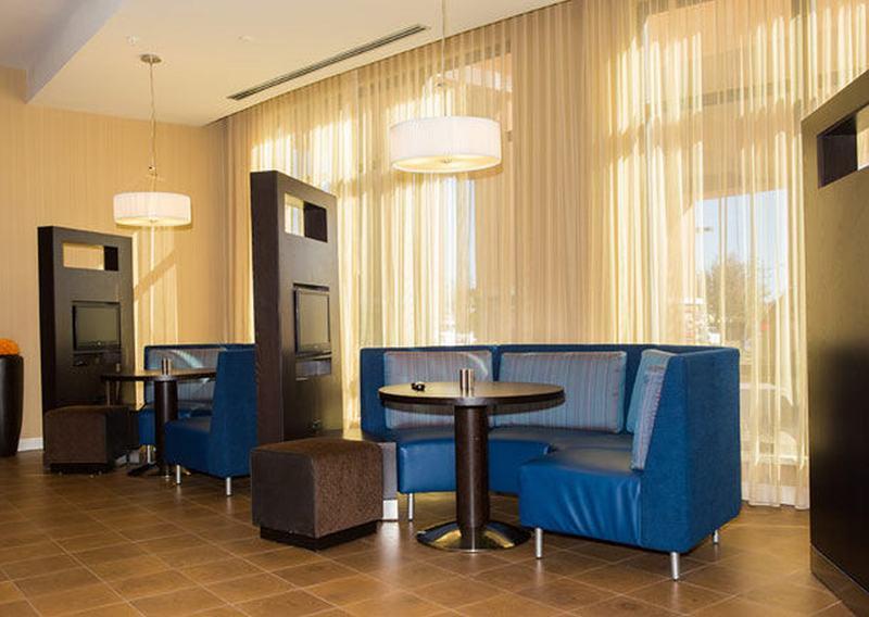 Courtyard By Marriott Lubbock Downtown/University Area Экстерьер фото