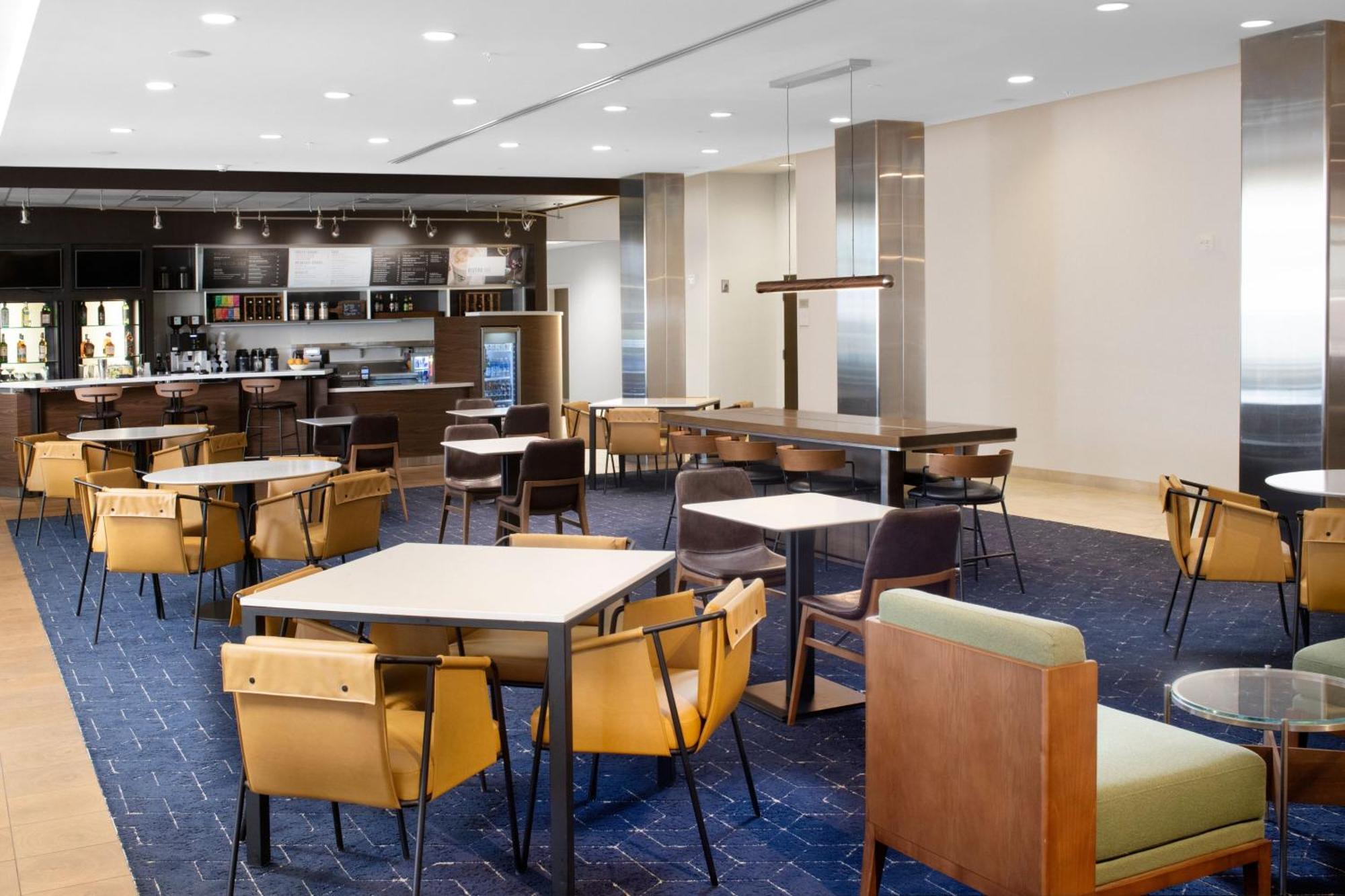 Courtyard By Marriott Lubbock Downtown/University Area Экстерьер фото