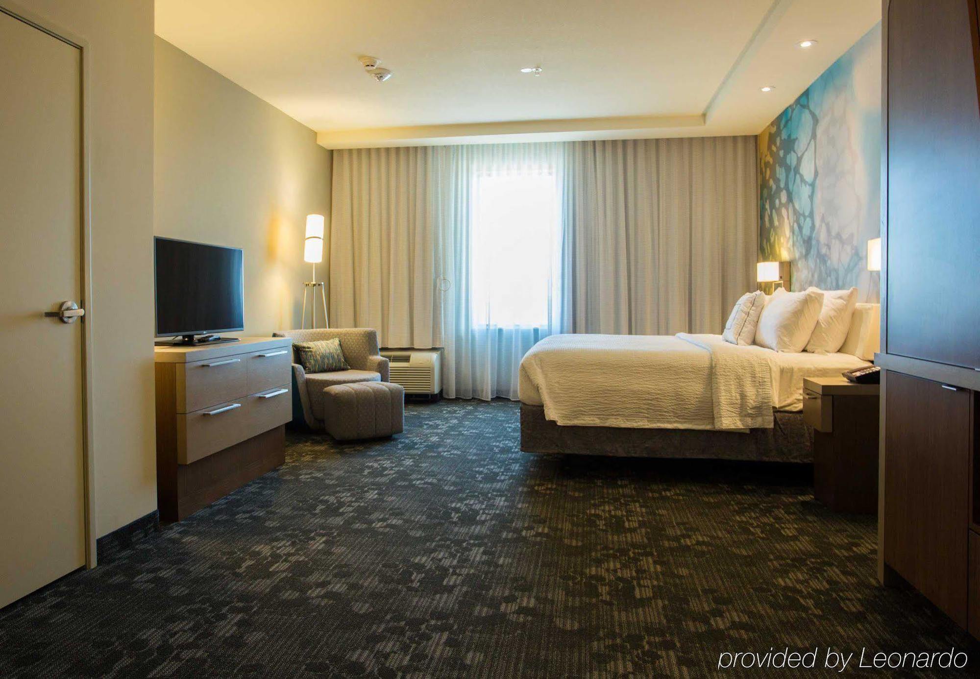 Courtyard By Marriott Lubbock Downtown/University Area Экстерьер фото