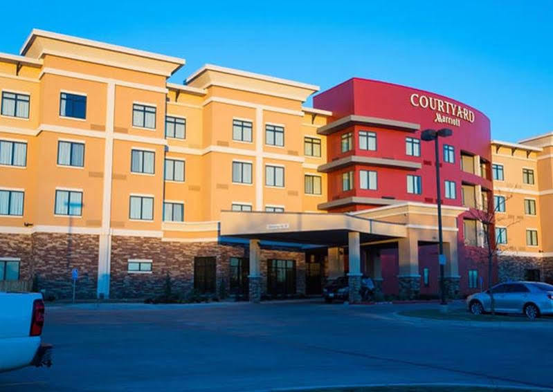 Courtyard By Marriott Lubbock Downtown/University Area Экстерьер фото