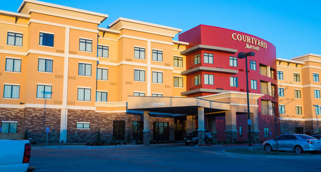 Courtyard By Marriott Lubbock Downtown/University Area Экстерьер фото